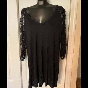 NWOT Lace Embellished Black Tunic - Size 2-3x